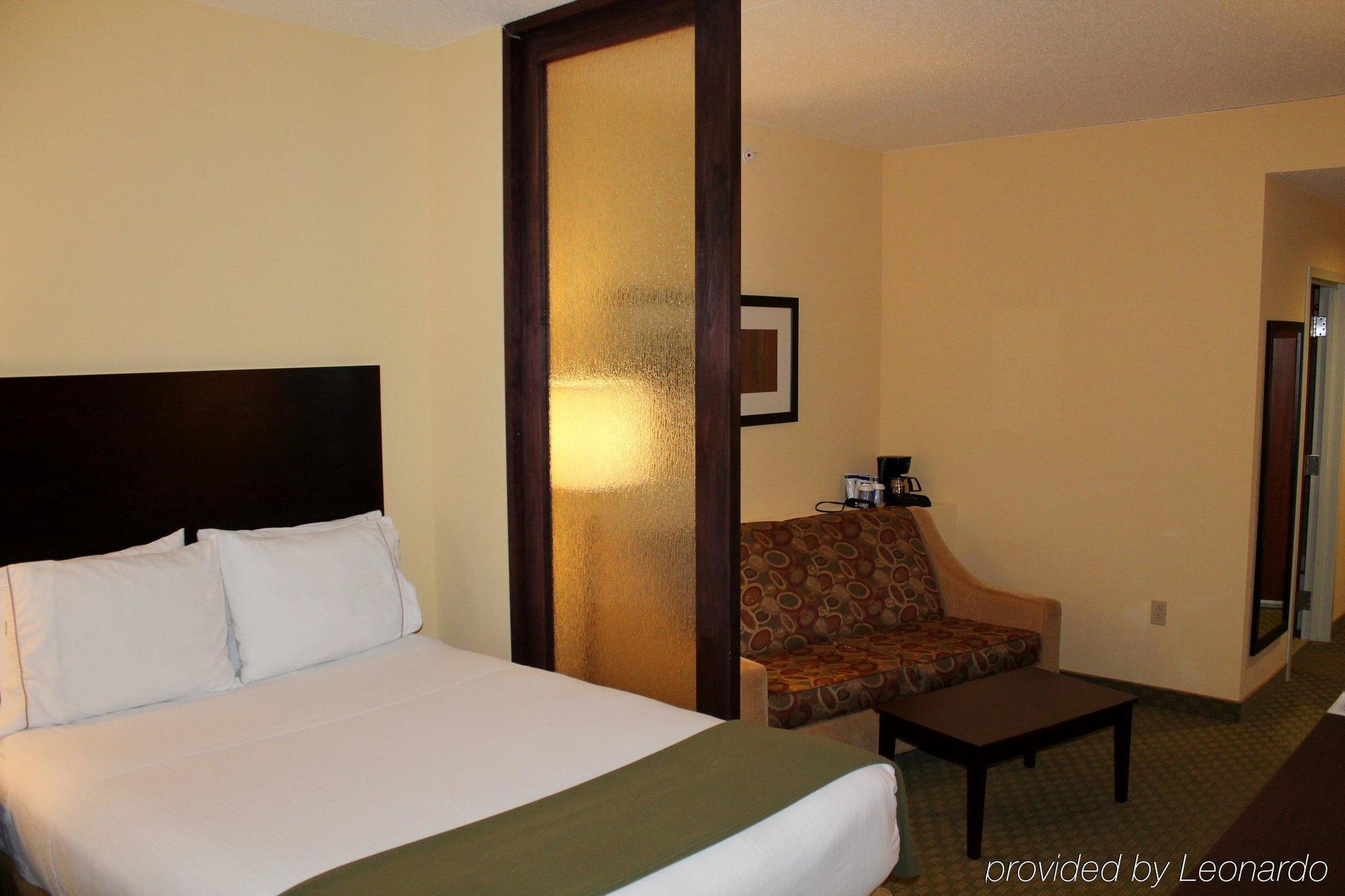 Holiday Inn Express & Suites Harrisburg West Mechanicsburg Eksteriør billede